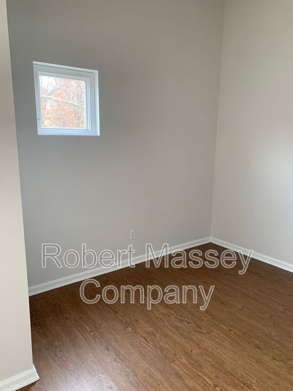 Building Photo - 2745 Grinstead Dr