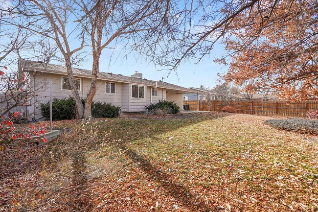 Building Photo - $2,795.00 - $300 OFF First Months' Rent - 5 Bedrooms, 2 Bathrooms, Single Family Home in Broomfie...