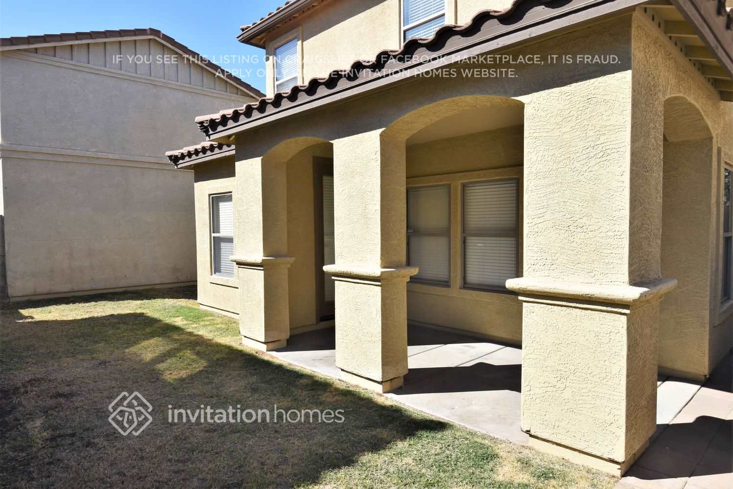 Building Photo - 21181 E Stonecrest Dr