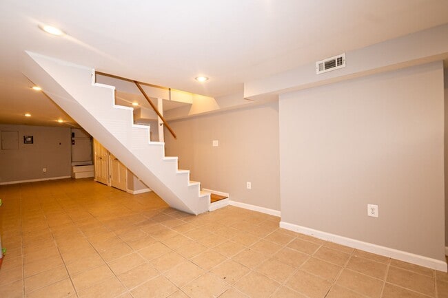 Building Photo - 2639 Boone St