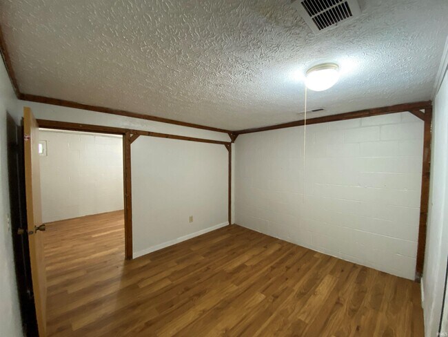 Building Photo - 2412 Brittany Ln