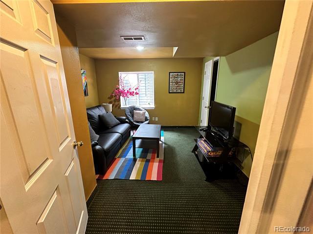 Building Photo - 6087 S Quatar Way