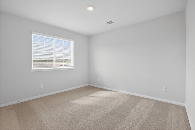 Building Photo - 13312 Burbot Dr