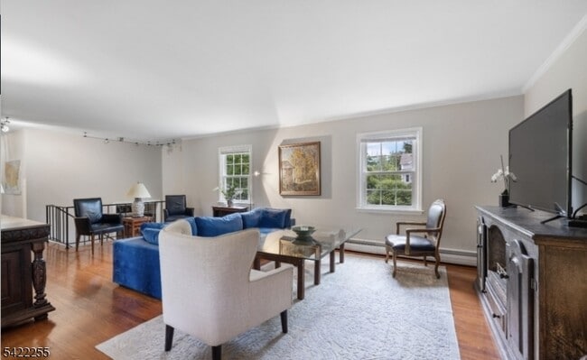 Building Photo - 4 Jensen Ct