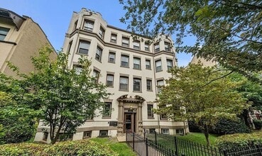 Building Photo - Bright & Spacious 3BR/2BA in the Heart of Columbia Heights