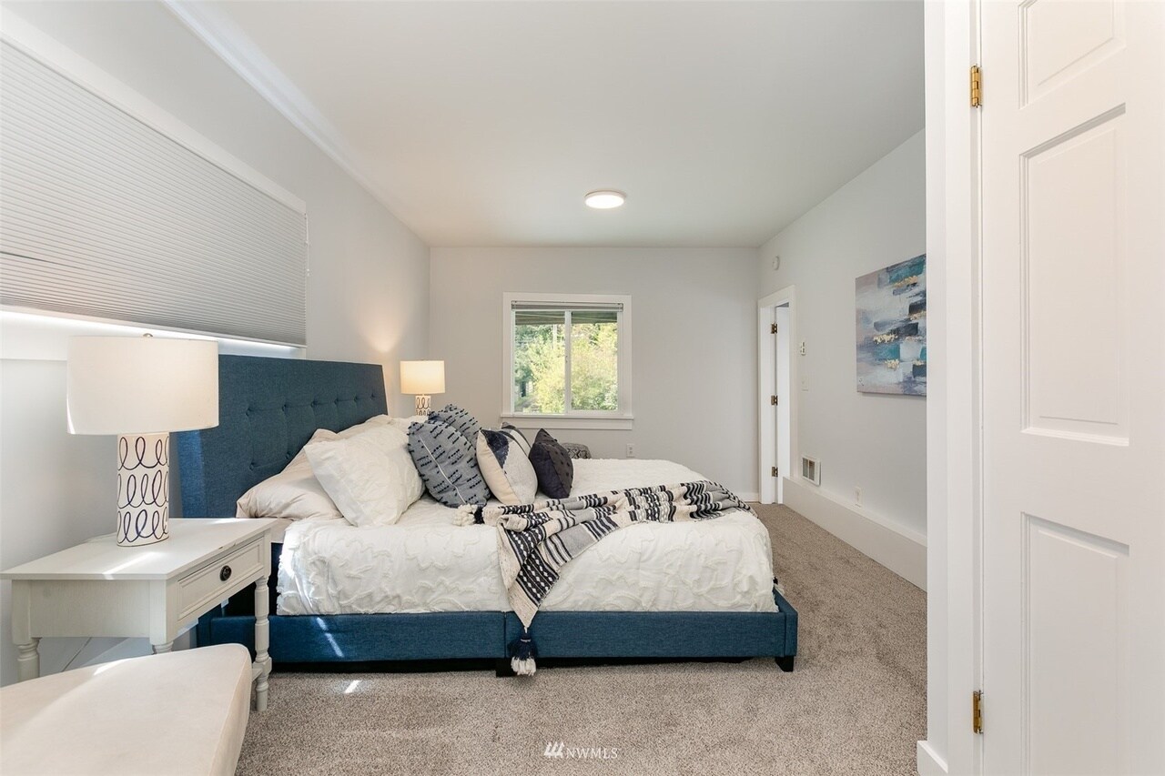 Bedroom - 353 NW 89th St