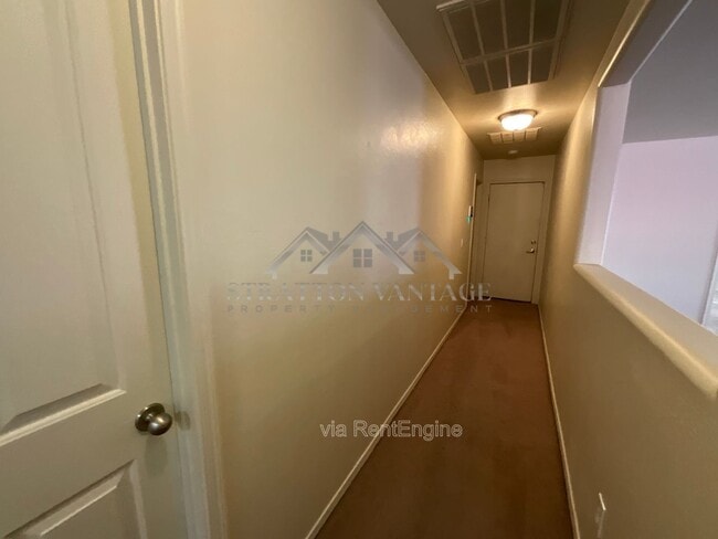 Building Photo - 11580 W Duran Ave