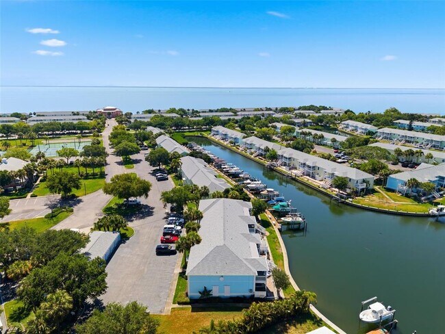 Building Photo - 4805 Cobia Dr SE
