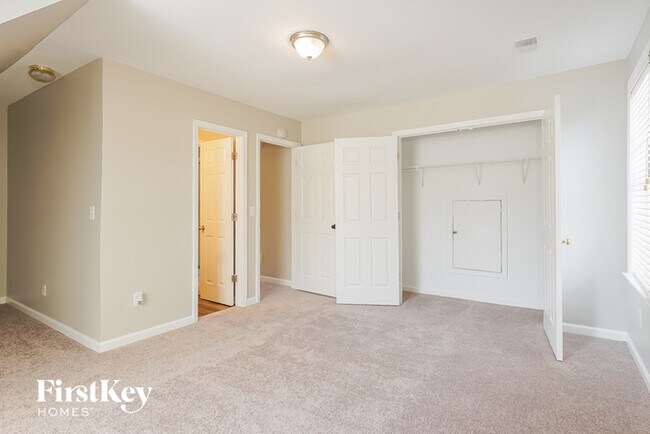 Building Photo - 623 Shelby Forest Trail