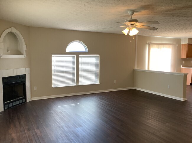 Building Photo - 94 Heathermere Drive