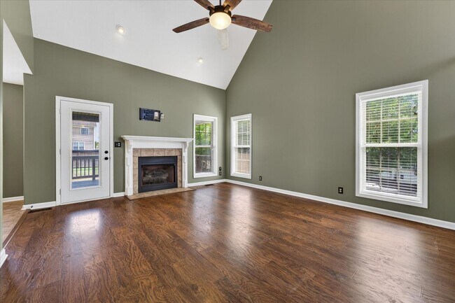 Building Photo - 3739 Tradewinds Terrace