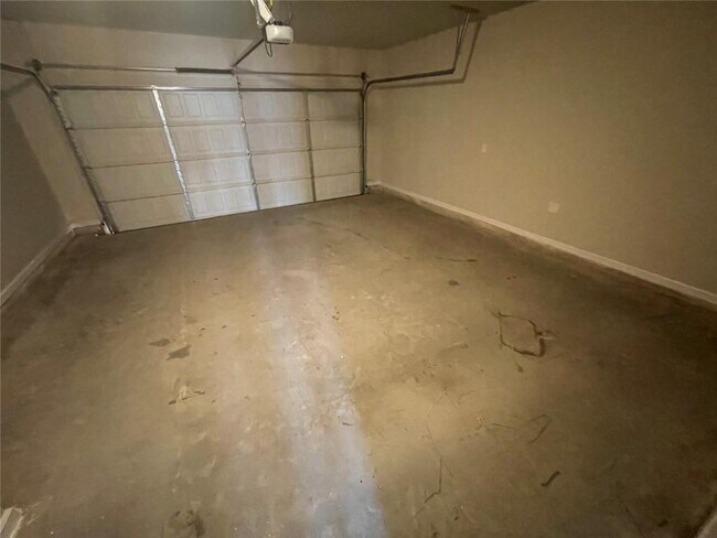 Building Photo - 4810 Haysboro Way