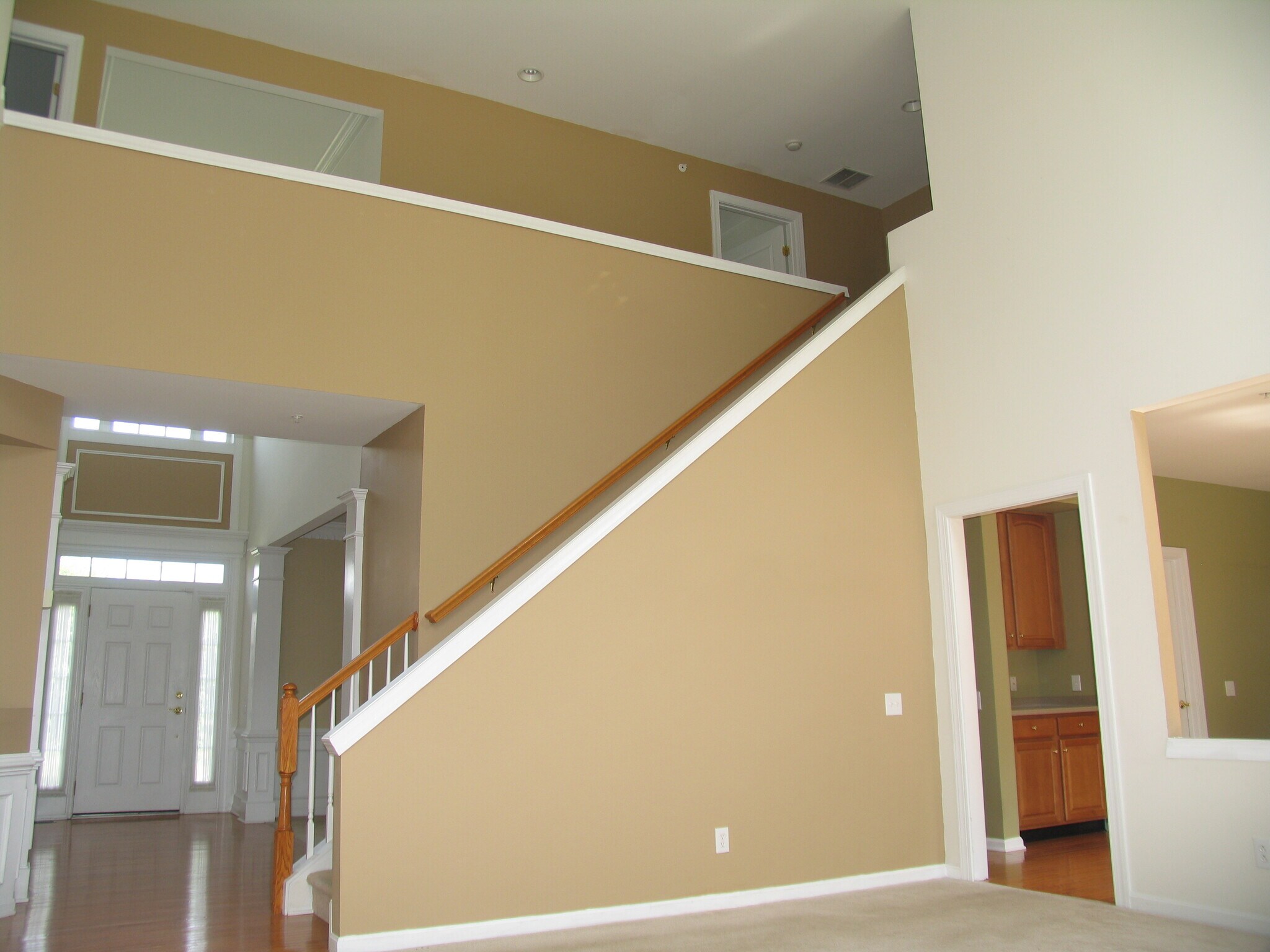 Building Photo - 2812 River Willow Dr