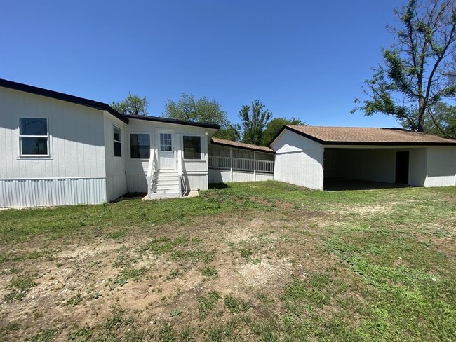 Building Photo - 2740 Citation Dr