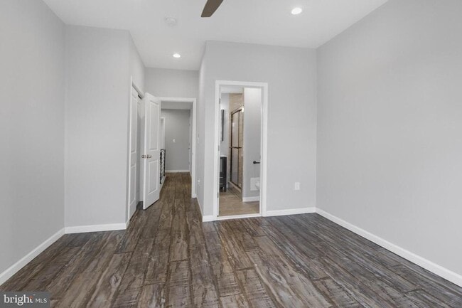 Building Photo - 2208 S 5th St