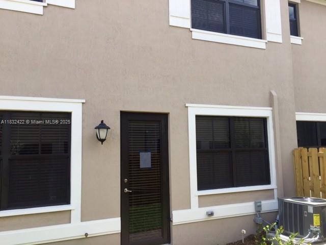 Building Photo - 8449 Blue Cove Way