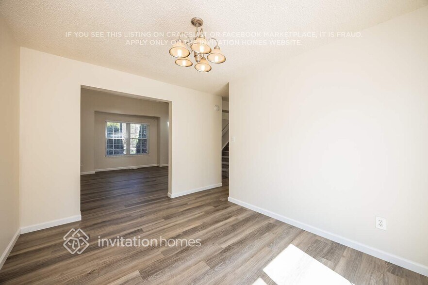 Building Photo - 2935 Haystack Dr