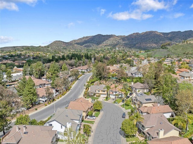 Building Photo - 688 Trousdale St