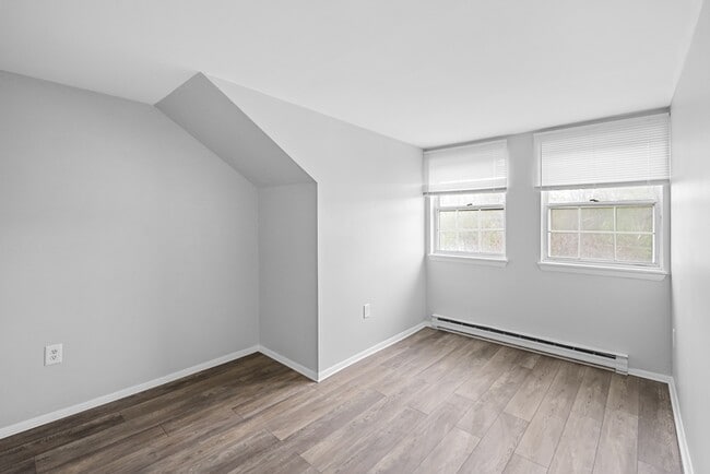 Building Photo - 50-62 East Street - 1C