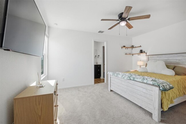 Building Photo - 625 Marty Allen Lp