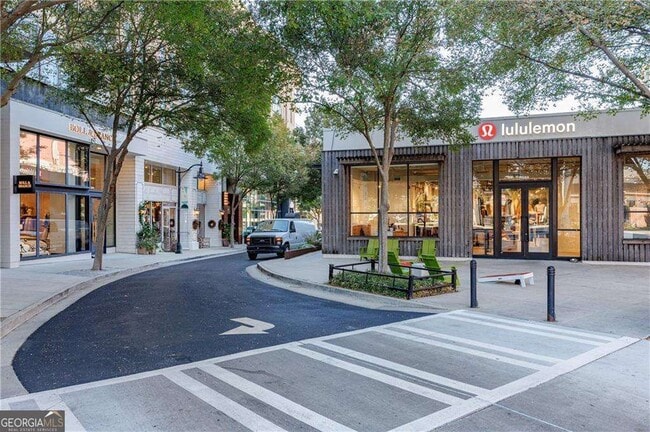 Building Photo - 1032 Robert Smalls Wy