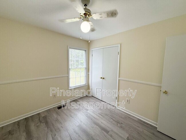 Building Photo - 518 Suffolk Ct