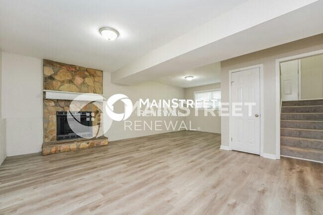 Building Photo - 3 Bedroom Pet-Friendly Home in Decatur, GA with Main Street Renewal