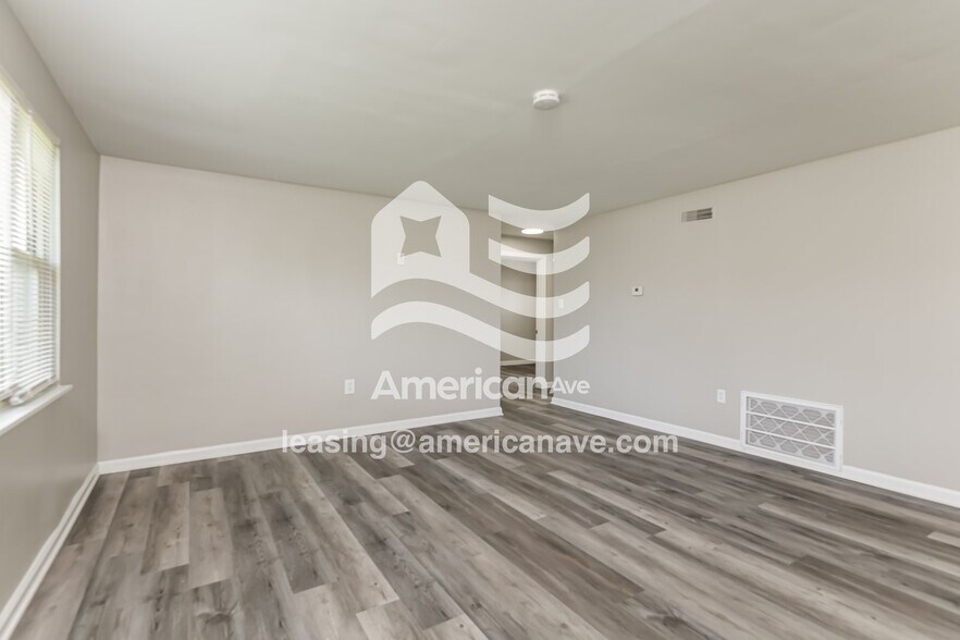 Building Photo - 2816 Yergen Ct