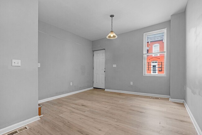 Building Photo - Two Bedroom Rental for Immediate Move In West Baltimore