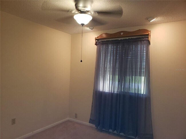 Building Photo - 10911 SW 86th Ct
