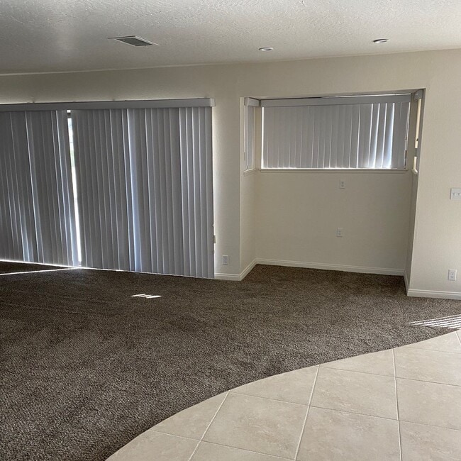 Building Photo - WATERFRONT SPRING VALLEY LAKE HOME!