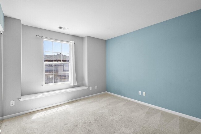 Building Photo - 1 Challen Ct