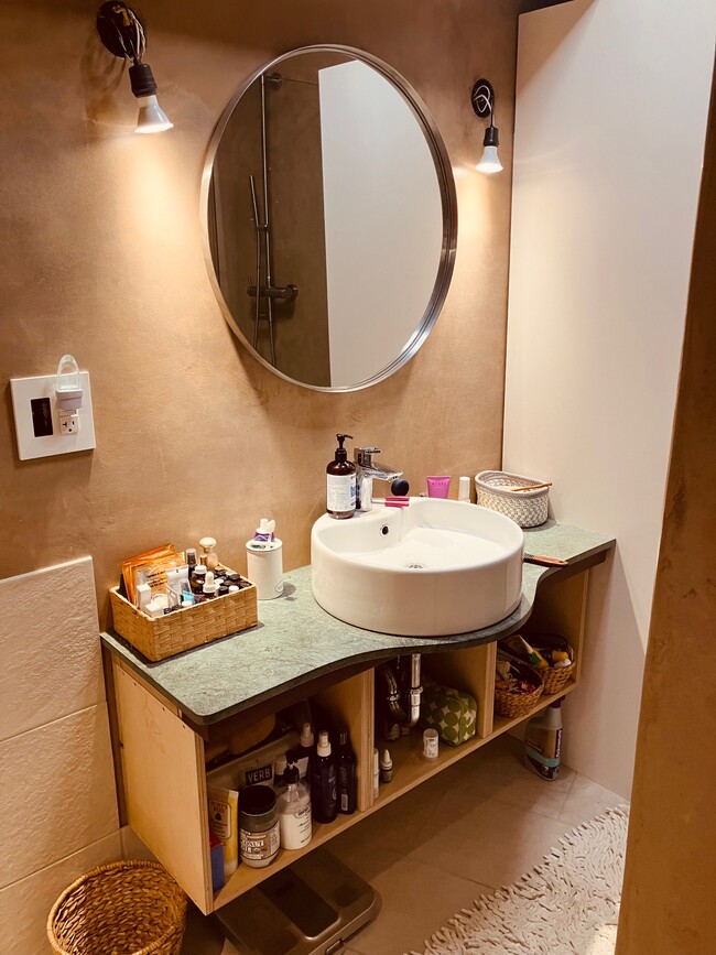 Bathroom sink with storage - 60 Ivanhoe Ave