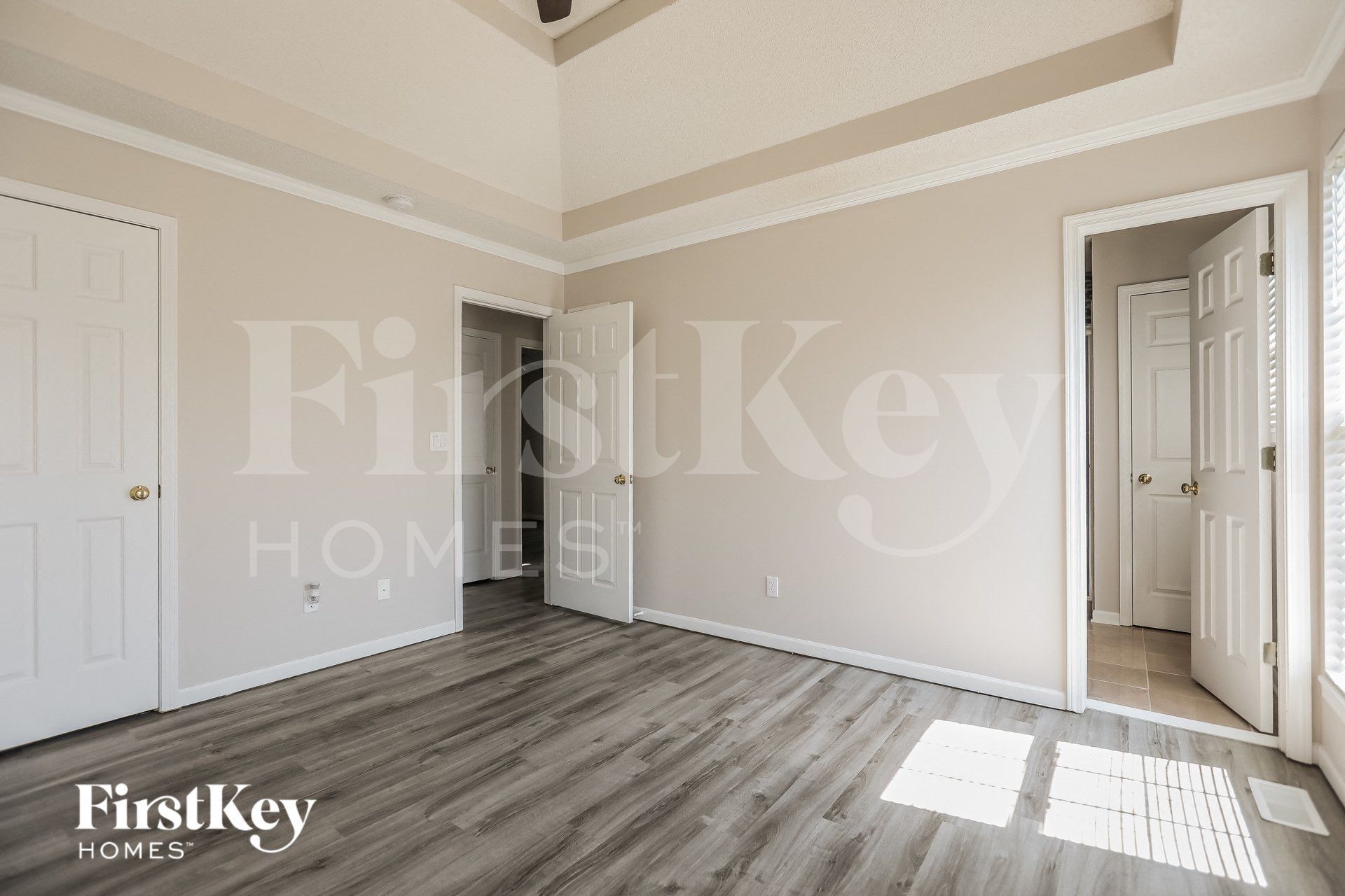 Building Photo - 1009 Peggy Dr