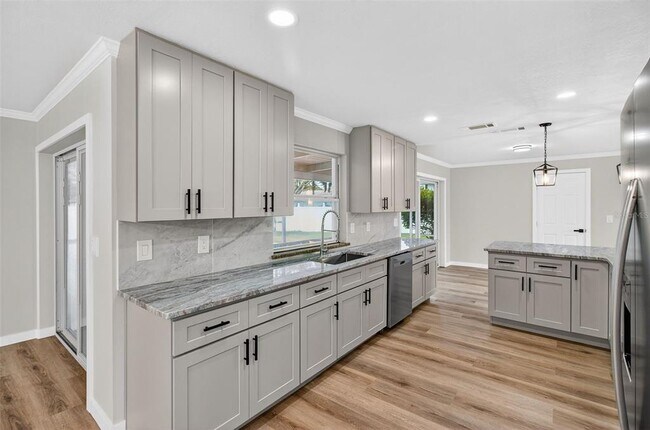 Building Photo - 5201 Denver St NE