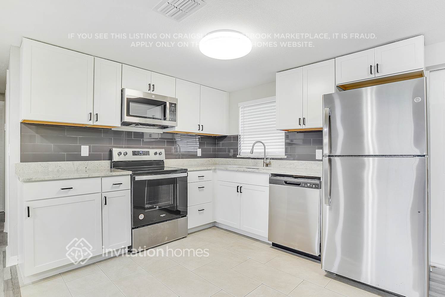 Building Photo - 201 Spring Lake Cir