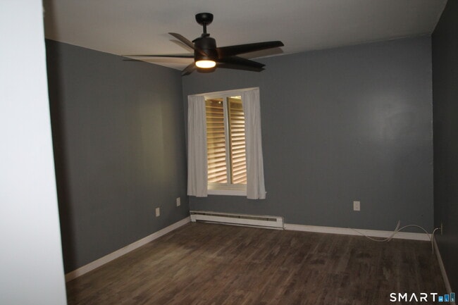 Building Photo - 3699 Broadbridge Ave