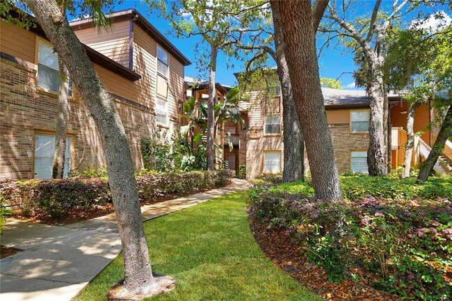 Primary Photo - 482 N Pin Oak Pl