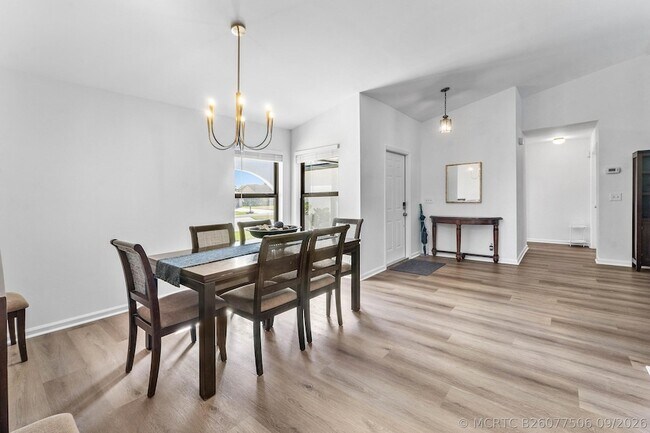 Building Photo - 13645 Exotica Ln