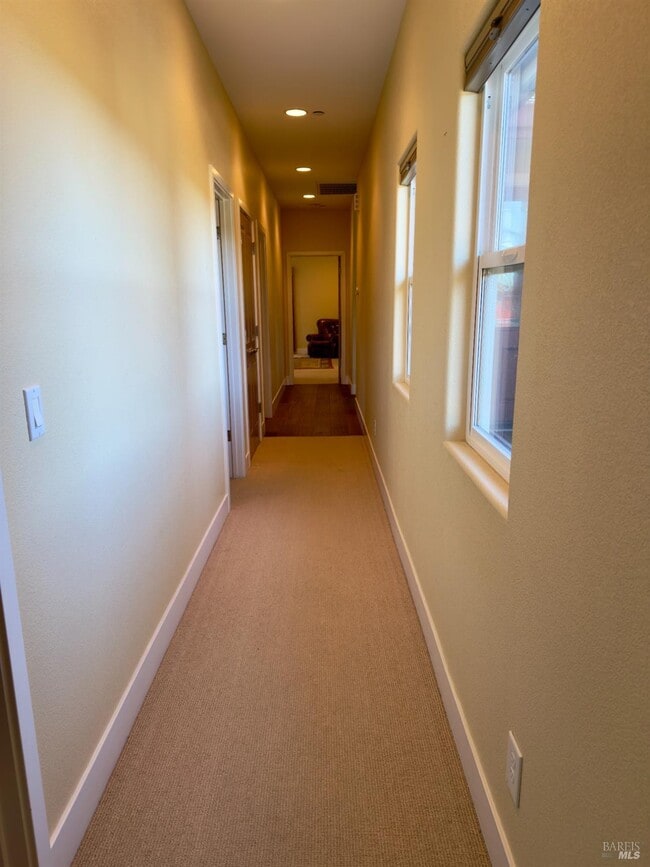 Building Photo - 5240 Hoyal Dr