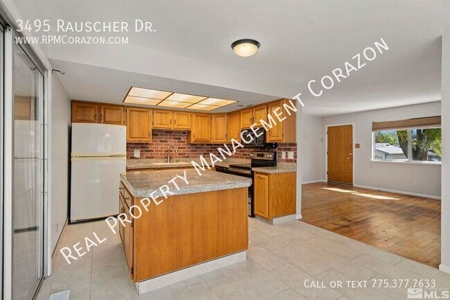 Building Photo - 3495 Rauscher Dr