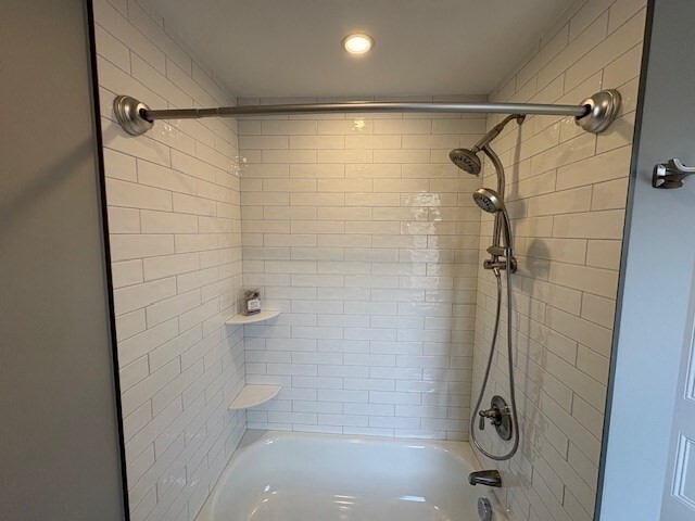 Building Photo - 19 Cohasset St