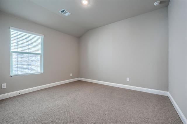 Building Photo - 511 Midnight Oak Dr