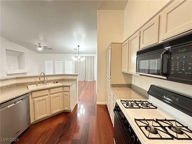 Building Photo - 6428 Sundown Heights Ave