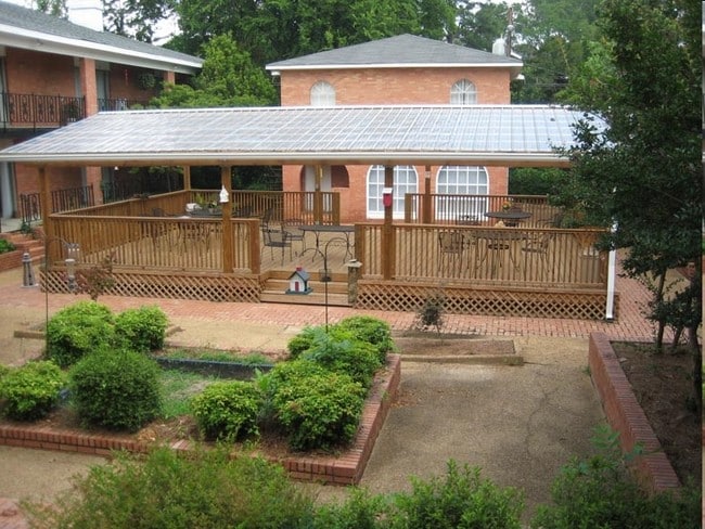 1BR/1BA - Greenbrier Place Apartments