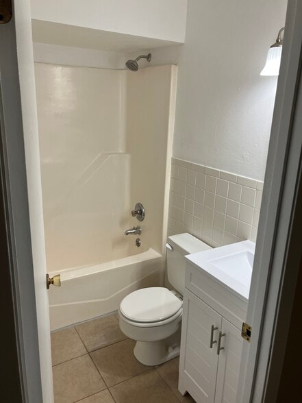 Building Photo - 2168 Muren Blvd