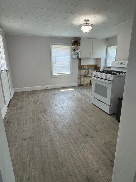 Kitchen-partially remodeled - 351 Lyons Ave