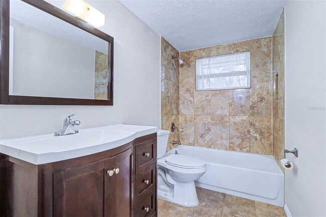 Building Photo - 5439 Oceanic Rd