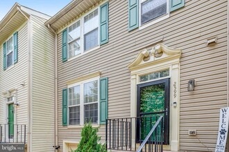 Building Photo - 2599 Grayton Ln