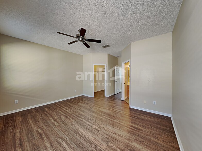 Building Photo - 14766 Kristenright Ln